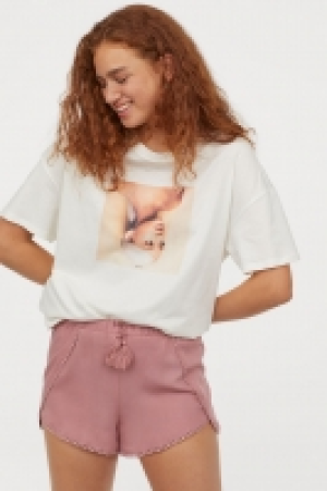  Short avec bords en dentelle 7.99 €