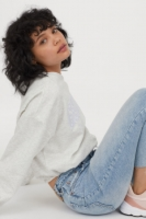  Sweat avec lien de serrage 9.99 €