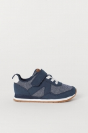  Baskets 7.99 €