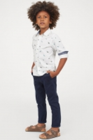  Chino en coton 10.99 €