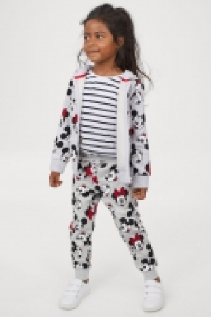  Pantalon en molleton à motif 8.99 €