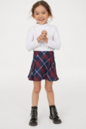  Jupe plissée 8.99 €