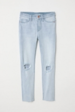  Skinny Fit High Trashed Jeans 9.99 €