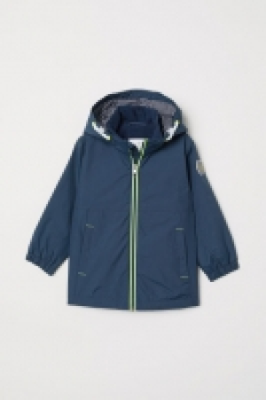  Veste outdoor à capuche 14.99 €