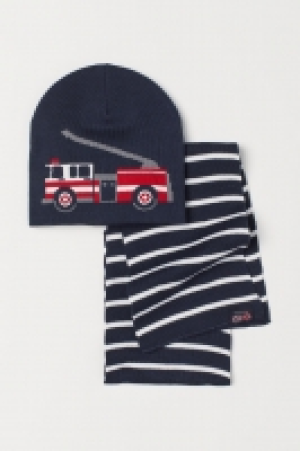  Bonnet et écharpe 7.99 €