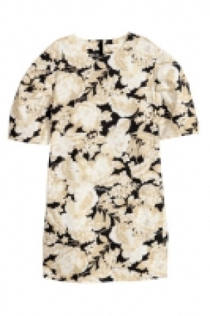  Robe à motif 12.99 €
