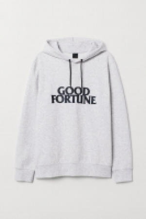  Sweat à capuche avec motif 14.99 €