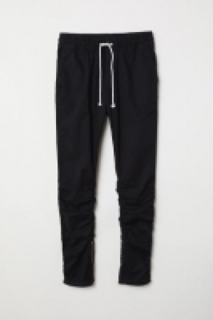  Pantalon jogger en coton 8.99 €