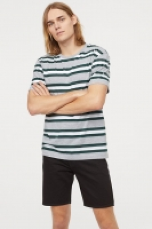  Short en jean Straight 6.99 €
