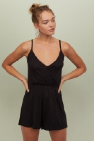  Combi-short à encolure en V 3.99 €