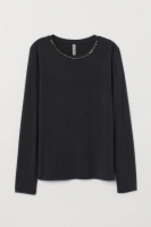  Top clouté 8.99 €
