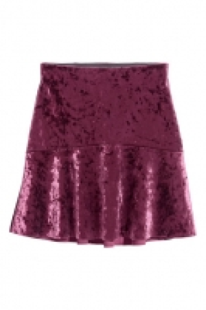  Jupe en velours frappé 8.99 €