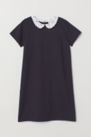  Robe en maille fine 7.99 €