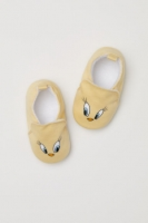  Chaussons 5.99 €