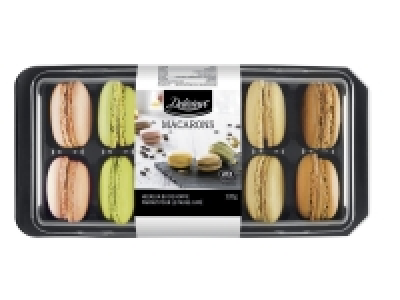 12 macarons 3.29 €