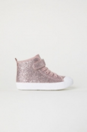  Baskets montantes 5.99 €