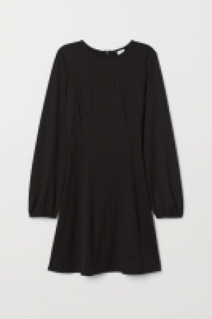  Robe côtelée 14.99 €