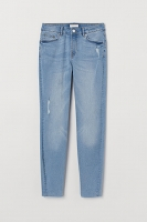  Pantalon court en twill 14.99 €