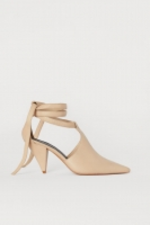  Sandales en cuir 34.99 €