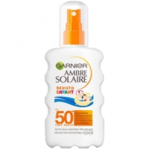 Auchan Garnier GARNIER AMBRE SOLAIRE RESISTO ENFANT SPRAY HYDRATANT TRES HAUTE PROTEC