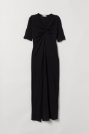  Robe ajustée 29.99 €