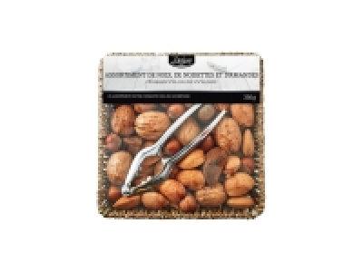 Assortiment de noix, noisettes et amandes 4.69 €