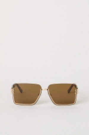  Lunettes de soleil 12.99 €