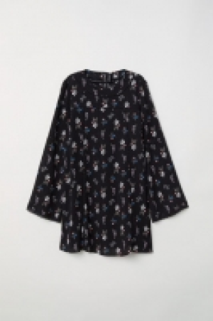  Robe à manches trompette 12.99 €
