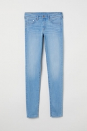  Super Skinny Low Jeans 14.99 €