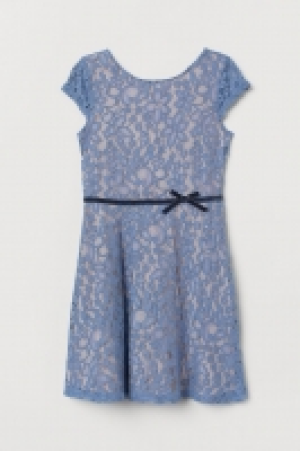  Robe en dentelle 18.99 €