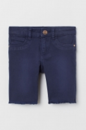  Short long en twill 8.99 €