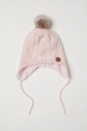  Bonnet en maille torsadée 4.99 €
