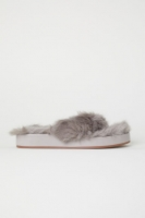  Chaussons 12.99 €