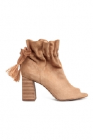  Bottines en suède 24.99 €