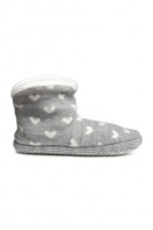  Chaussons en maille 8.99 €