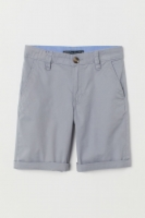  Short chino en coton 8.99 €