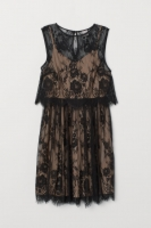  Robe sans manches en dentelle 19.99 €