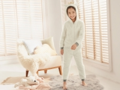 Combinaison en peluche 8.99&nbsp;&euro;