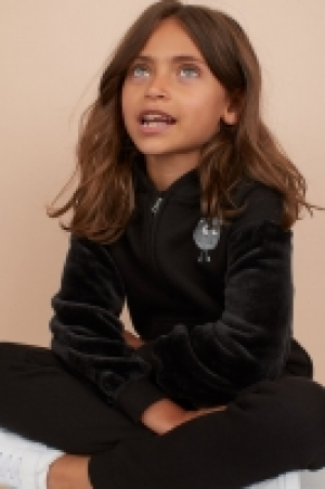  Veste à capuche et pantalon 16.99 €