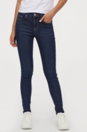  Super Skinny Regular Jeans 12.99 €