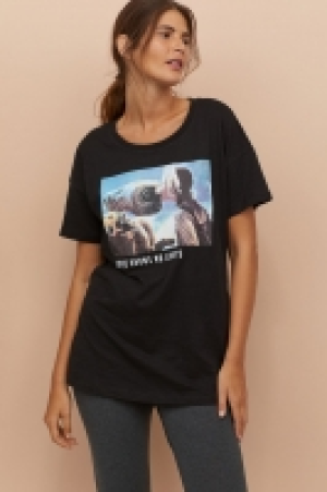  Pyjama avec T-shirt et legging 11.99 €