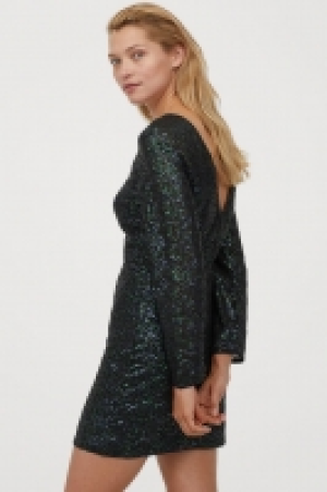  Robe à paillettes 24.99 €