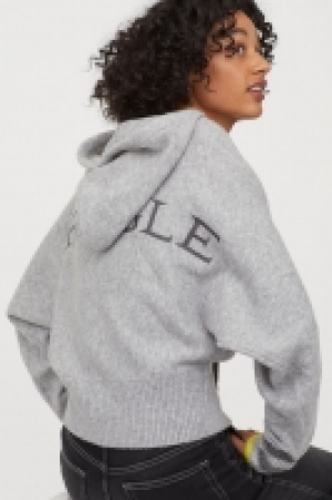  Pull à capuche en maille fine 14.99 €