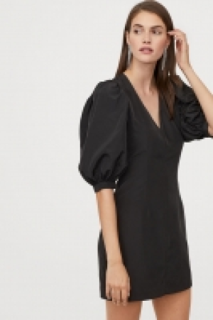  Robe à manches bouffantes 29.99 €