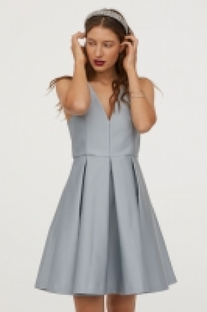  Robe brillante 29.99 €