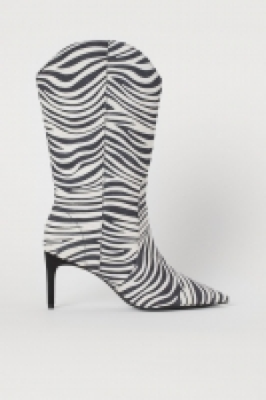  Bottes à bout pointu 24.99 €