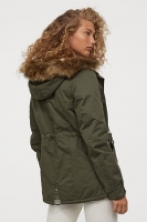  Parka doublée de peluche 24.99 €