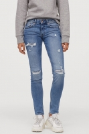  Skinny Low Jeans 17.99 €