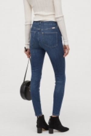  Embrace High Ankle Jeans 19.99 €