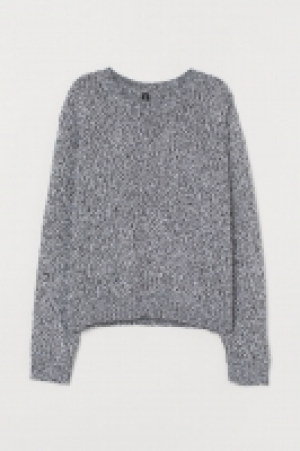  Pull 4.99 €